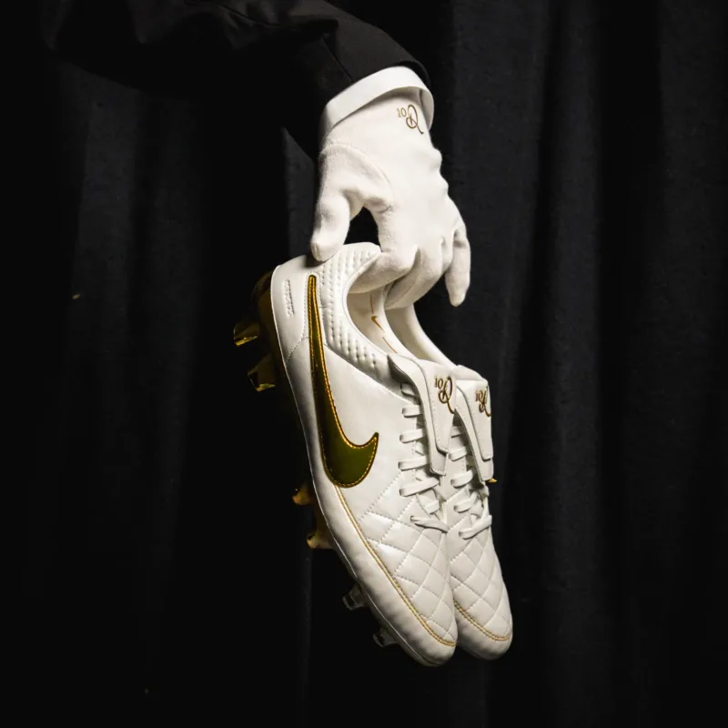 nike tiempo r10 reedition 2025 footpack