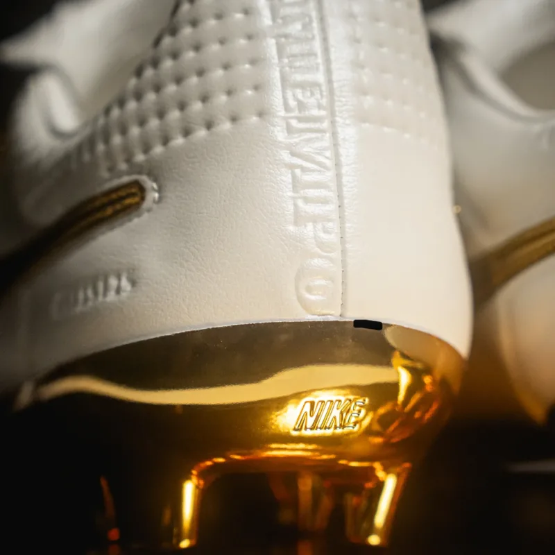 nike tiempo r10 reedition 2025 footpack