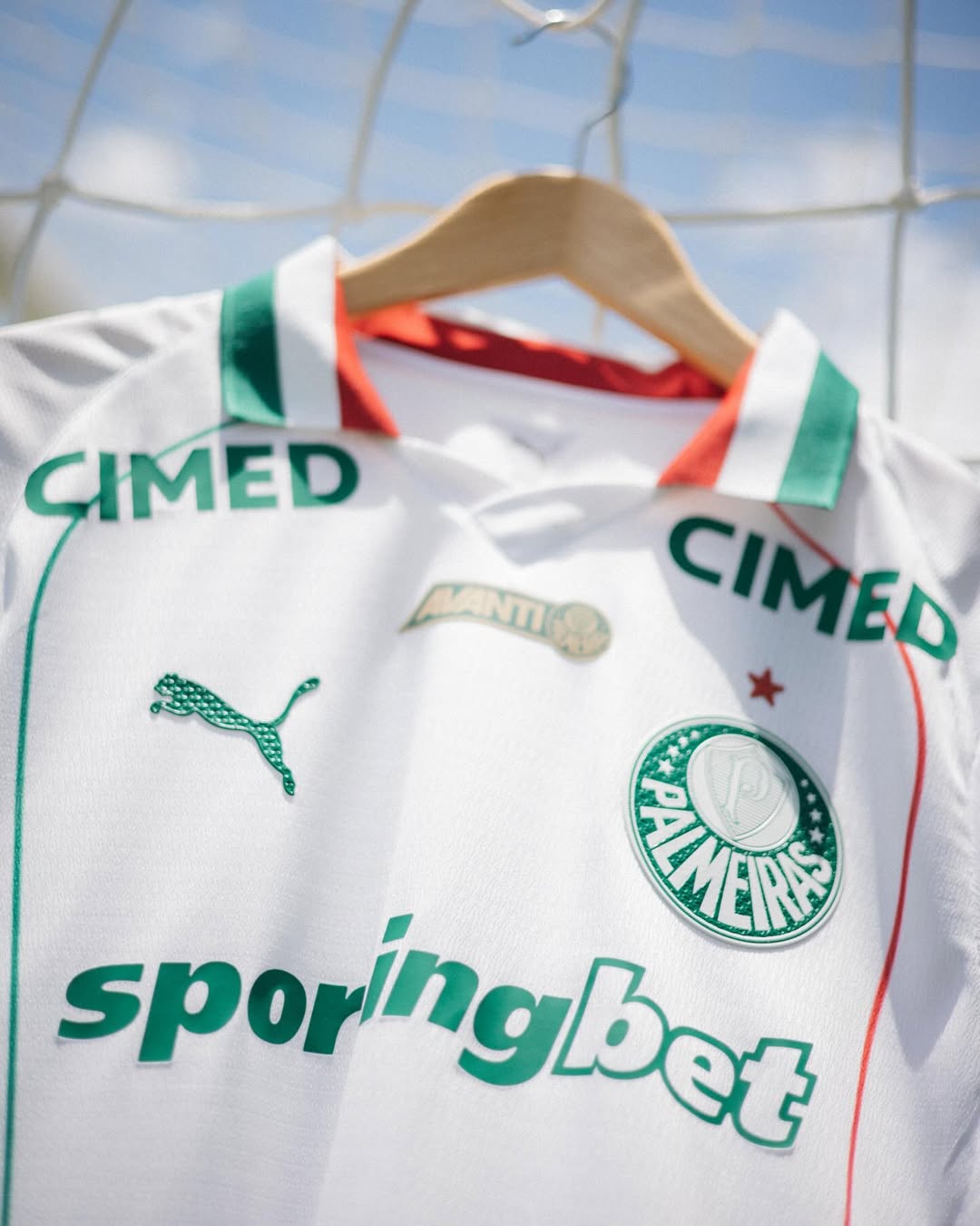 Pourquoi PUMA s'est inspiré de l'Italie pour les maillots 2026 du club brésilien de Palmeiras ?
