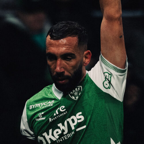 Image de l'article À Saint-Etienne, ce sponsor qui se place sous les aisselles des joueurs !