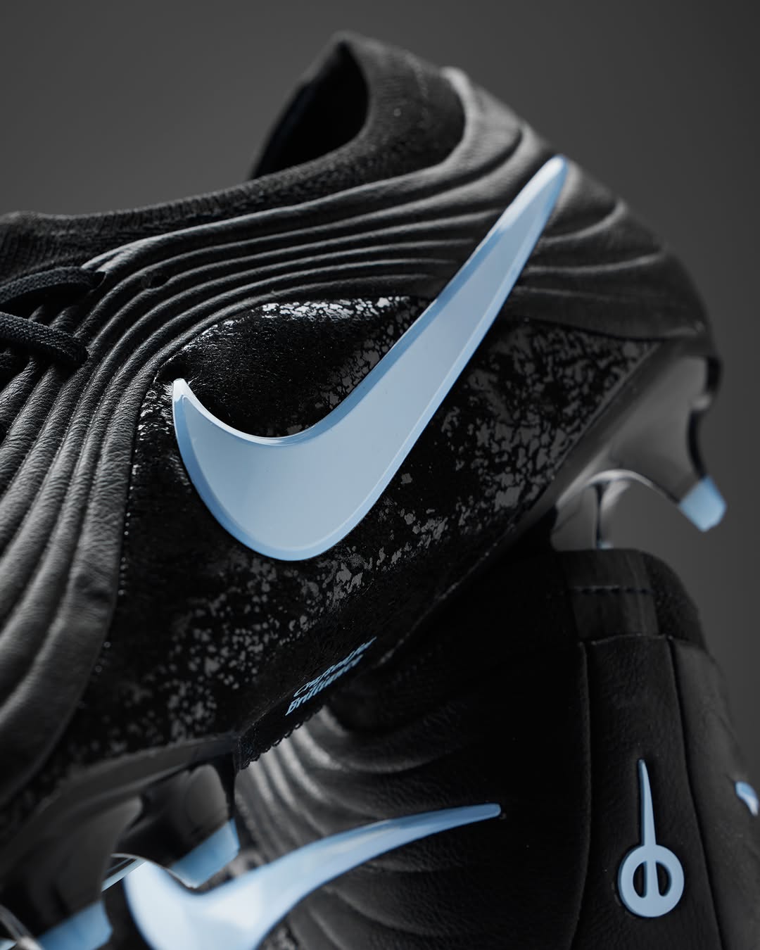 Tiempo black pack nike 2026