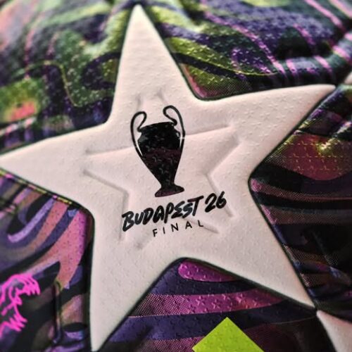 Image de l'article Le ballon de la finale de Ligue des Champions 2026 met en lumière l’identité de Budapest