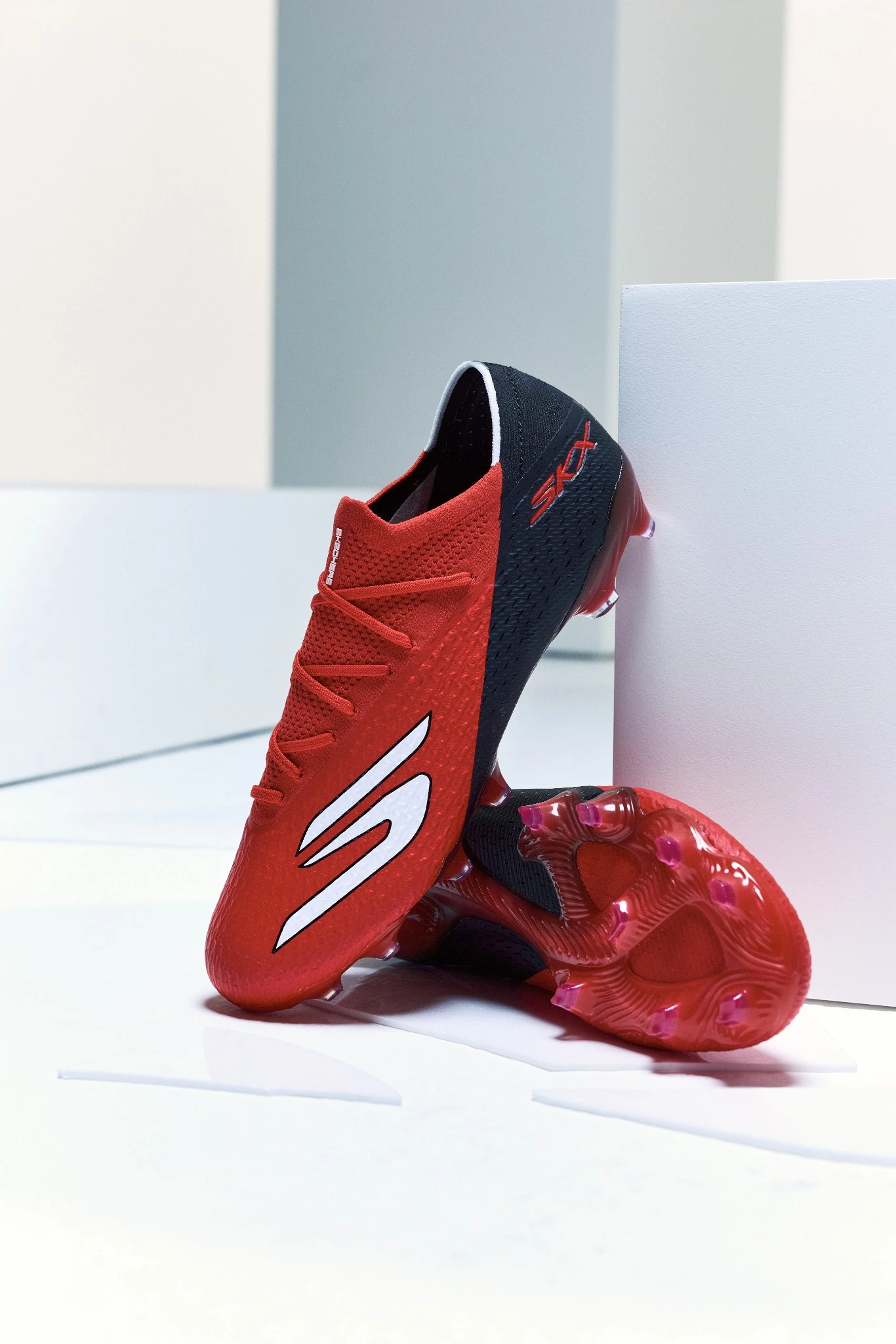 crampons skechers stand out pack