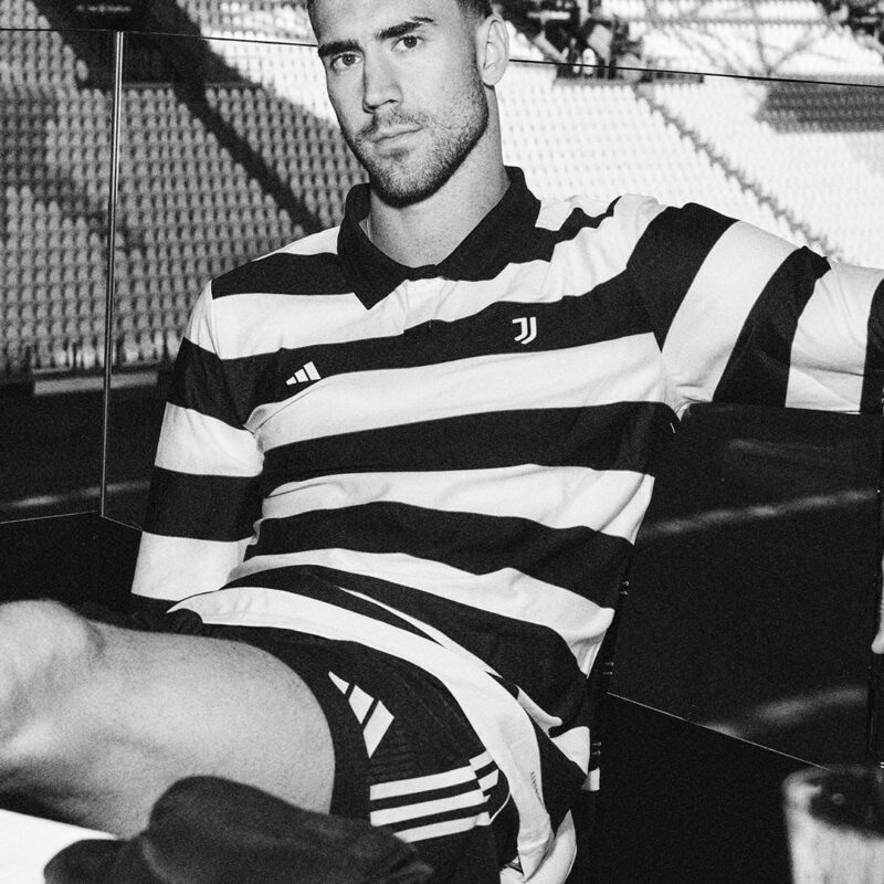 maillot juventus fourth 2025 2026 bandes horizontales