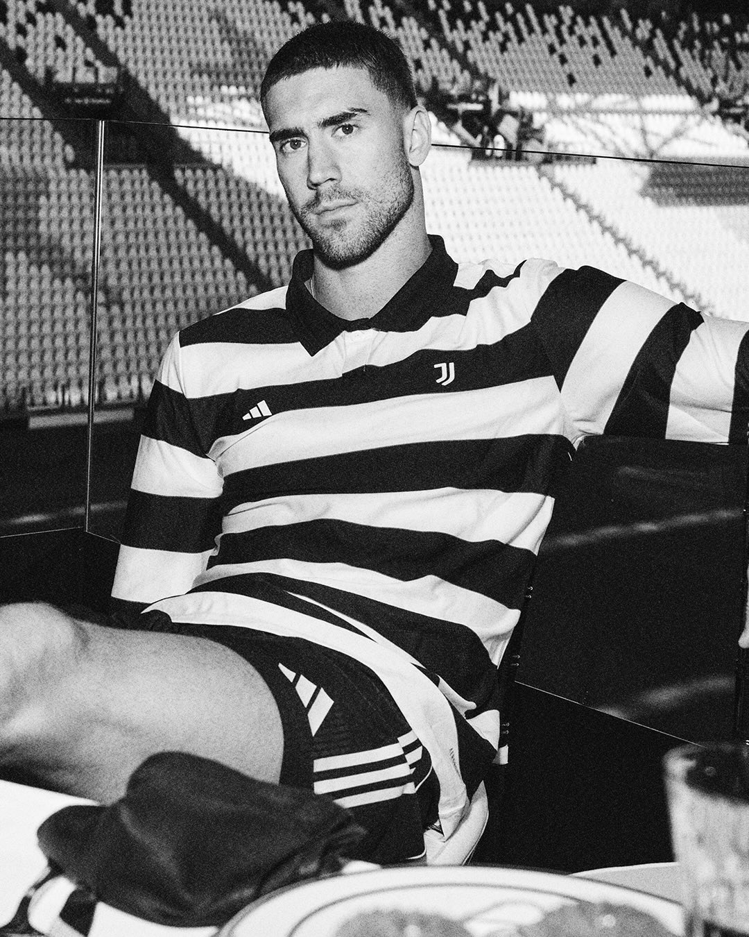 maillot juventus fourth 2025 2026 bandes horizontales