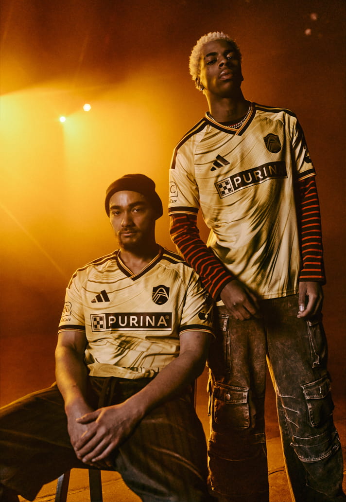 Tina Turner s'invite sur le nouveau maillot du St. Louis City SC !