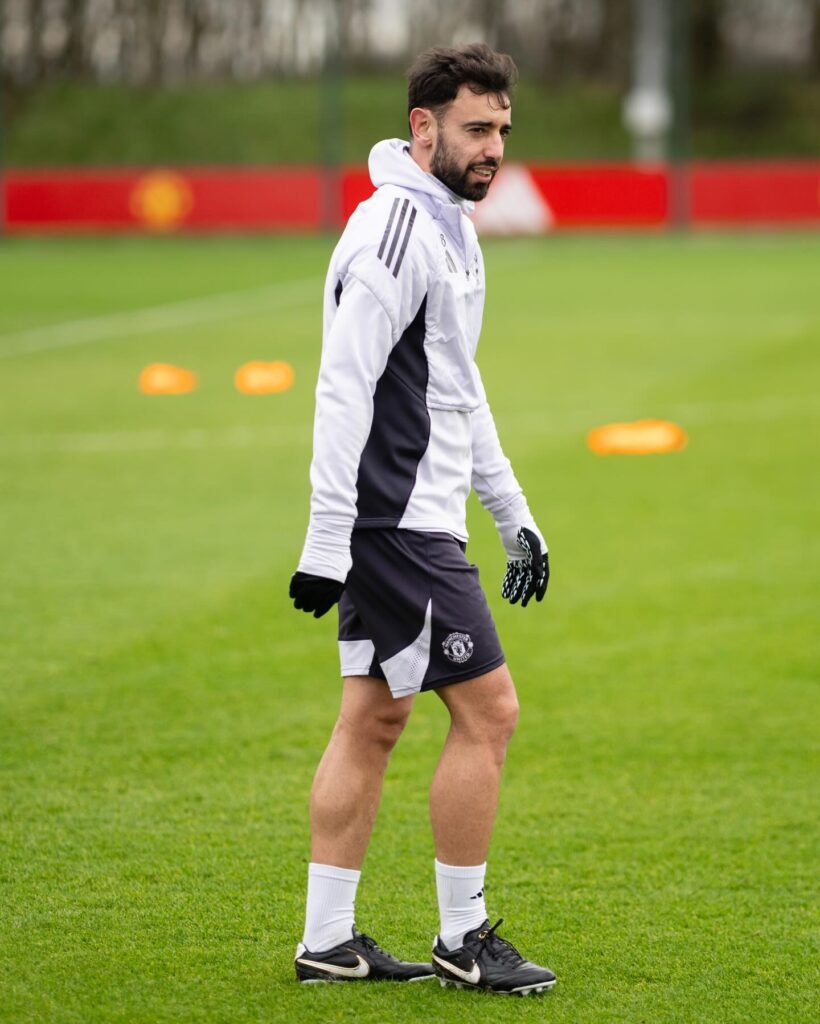 van dijk bruno fernandes tiempo 150 euros ligera