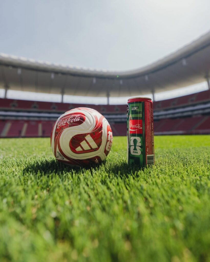 ballon coupe du monde 2026 adidas coca cola