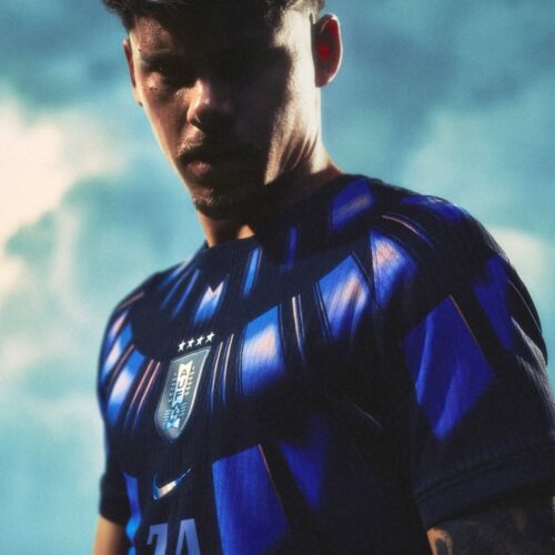 Image de l'article Nike dévoile deux nouveaux maillots pour l'Uruguay avant la Coupe du Monde 2026