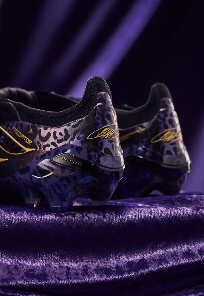 crampons-adidas-predator-kaka-6