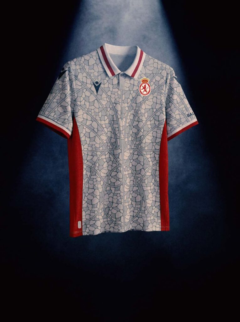 maillot la liga retro 2025 2026 macron