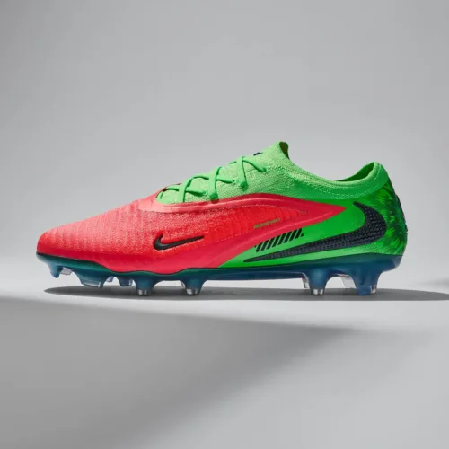 Image de l'article Erling Haaland reçoit une paire signature à l'inspiration folle !