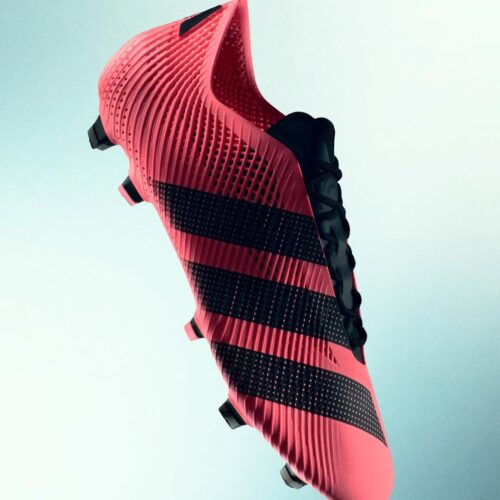 Image de l'article adidas dévoile les crampons du futur (R.A.P)