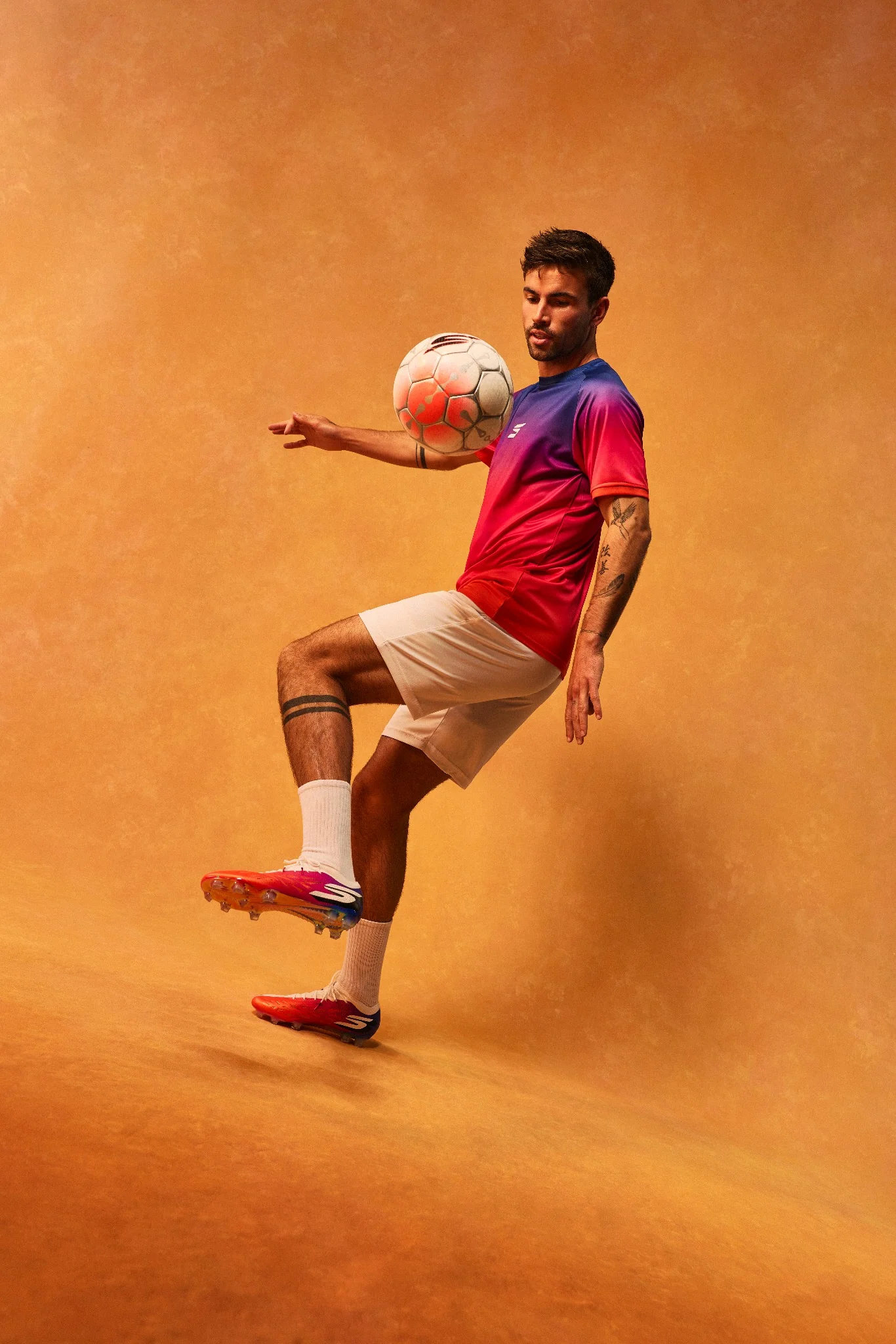 crampons skechers coupe du monde 2026