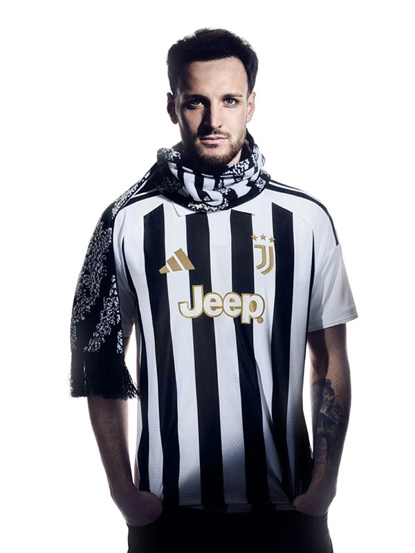 maillot juventus 2026 2027 domicile adidas