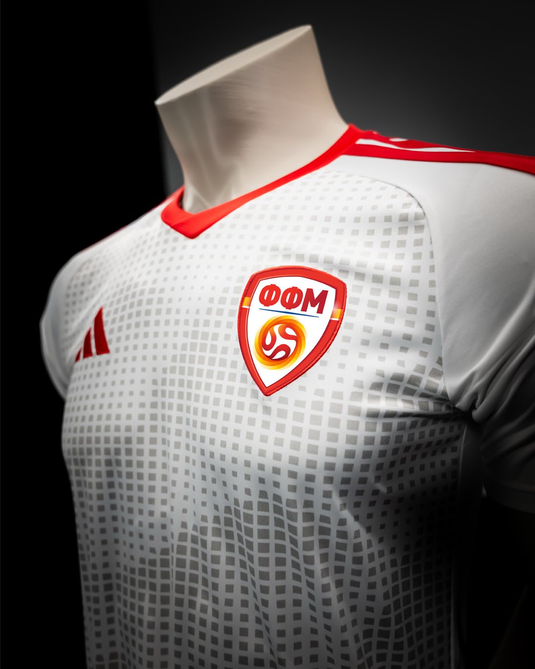 maillot macedoine du nord 2026 adidas uefa assistance kit