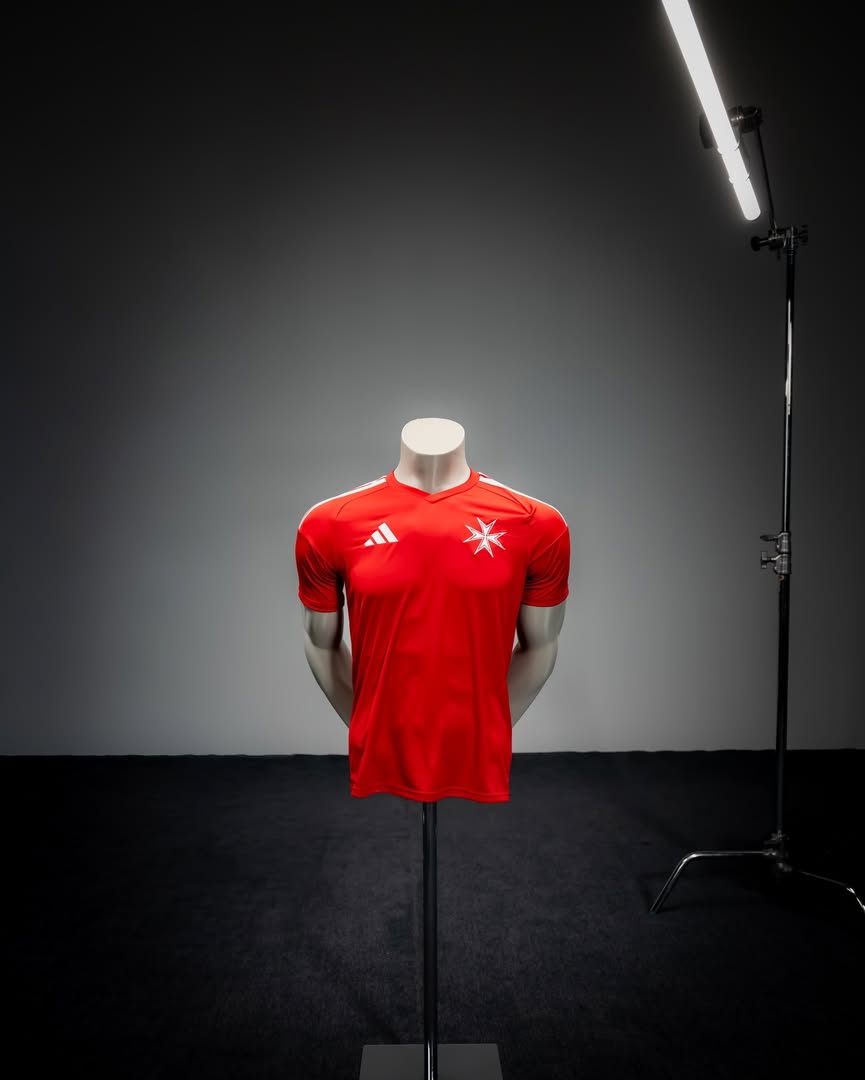 maillot malte 2026 adidas uefa assistance kit