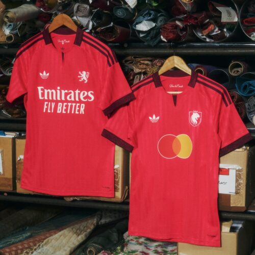 Image de l'article Maillot OL : l’extérieur 2026-2027 s’inspire de la soie lyonnaise
