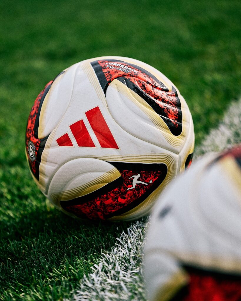 ballon bundesliga 2026 2027 adidas torfabrik