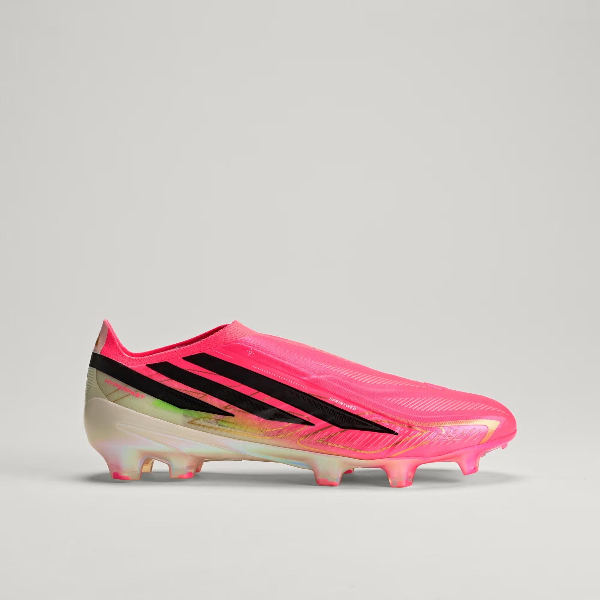crampons adidas F50 coupe du monde 2026