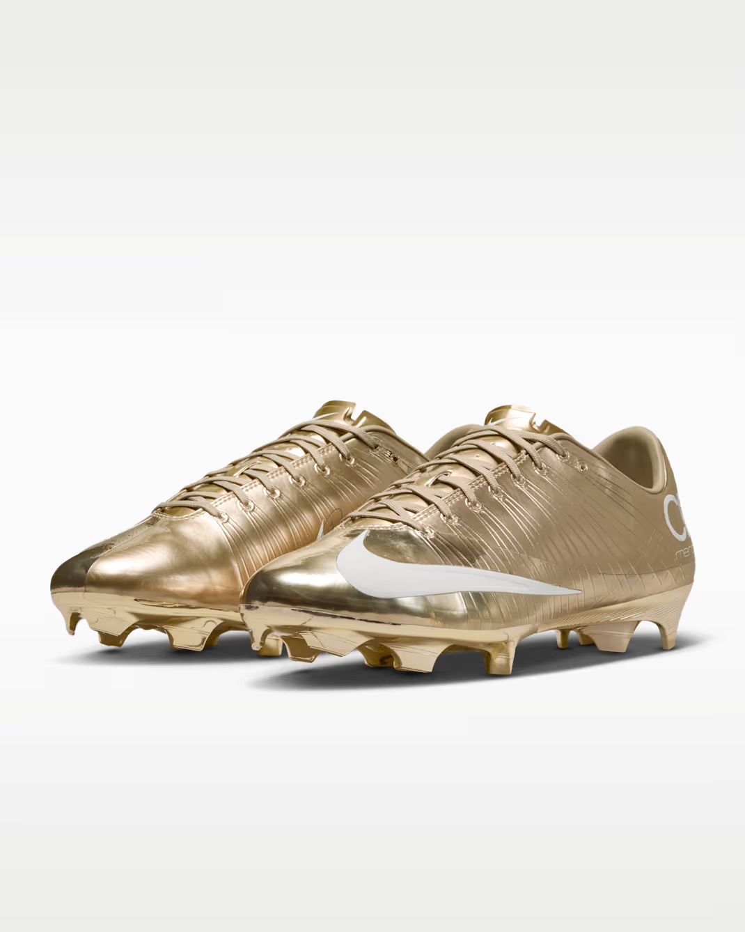 crampons cr7 or nike mercurial