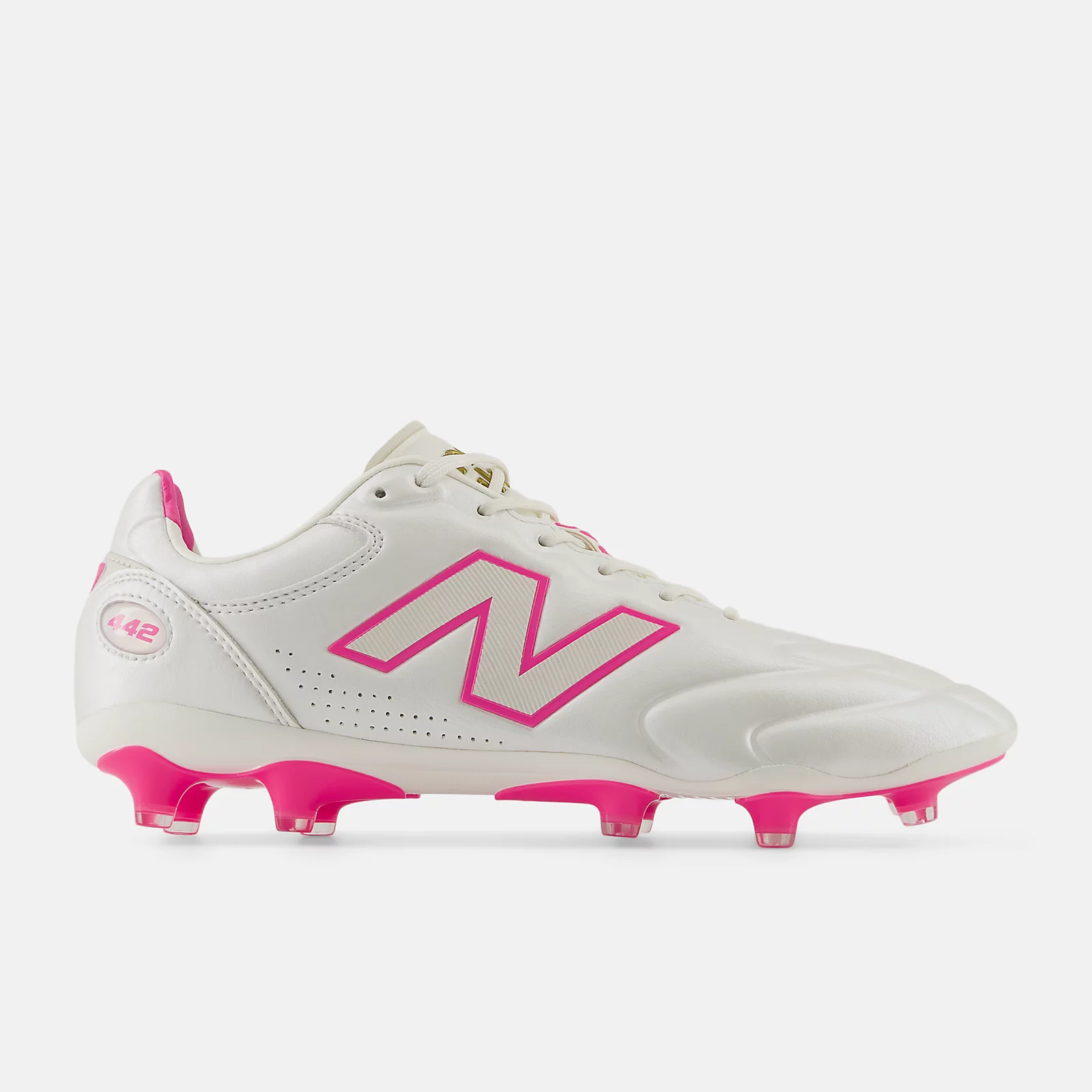 crampons new balance coupe du monde 2026