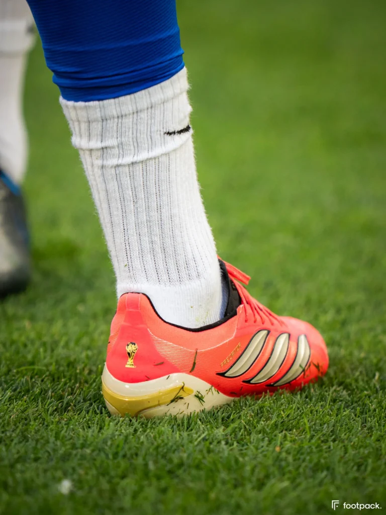 crampons roses coupe du monde 2026
