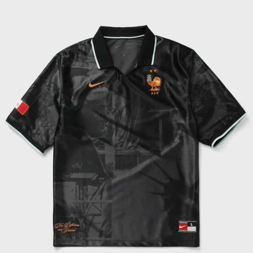 Image de l'article Ce maillot de l'équipe de France bientôt en rupture mais toujours disponible chez Intersport