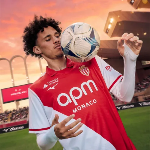 Image de l'article Un nouveau maillot 2026-2027 pour Monaco, imaginé par Mizuno