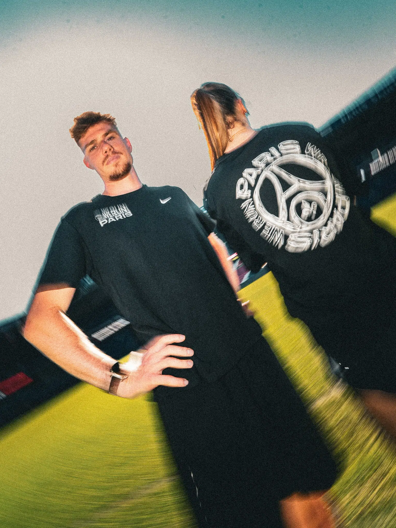 tee-shirt we run paris finisher nike psg