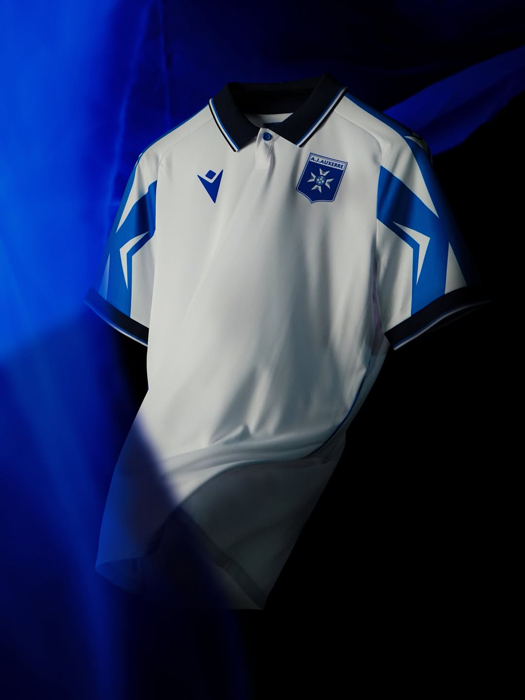 maillot auxeerre 2026 2027 domicile