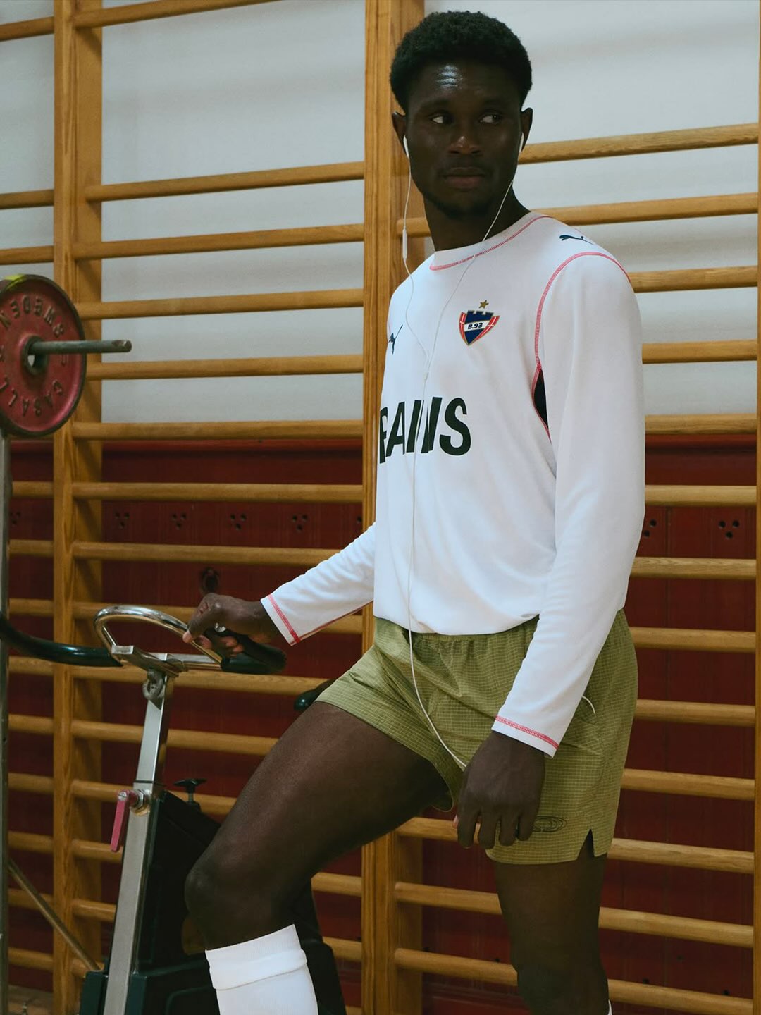 maillot B.93 sponsor rains