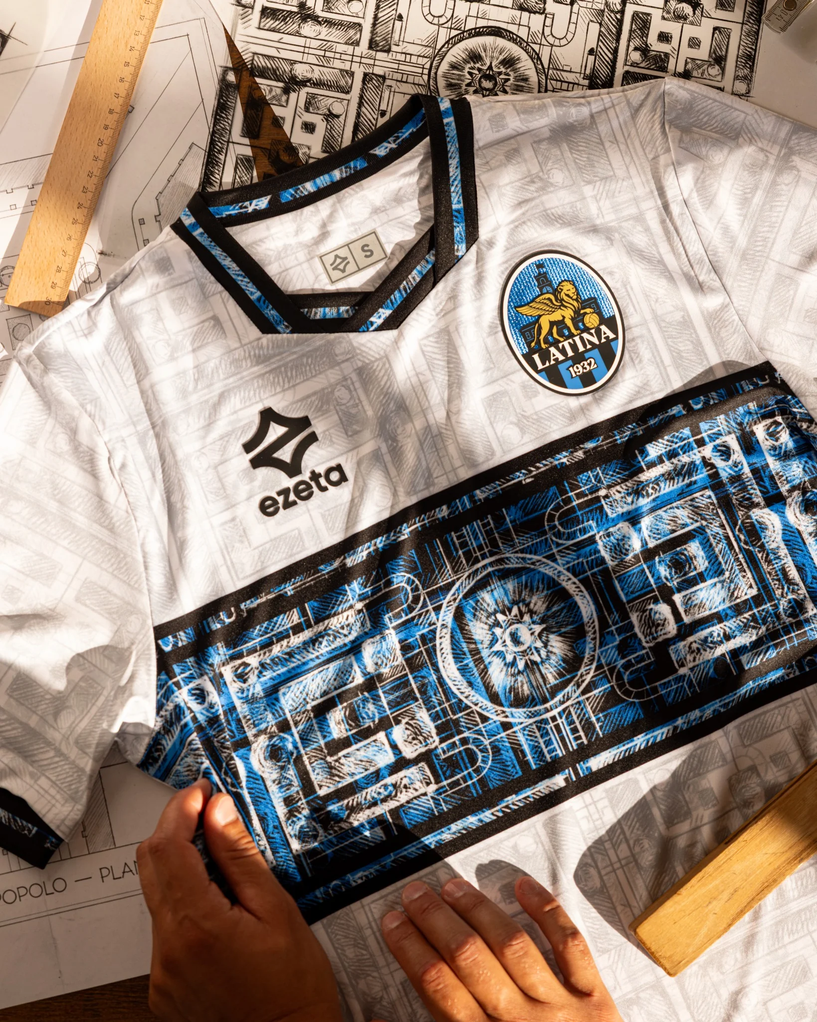maillot ezeta latina calcio 2026 2027