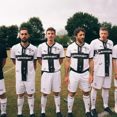 Image de l'article Le nouveau maillot extérieur du Stade Rennais 2026-2027 rend hommage au Kroaz Du