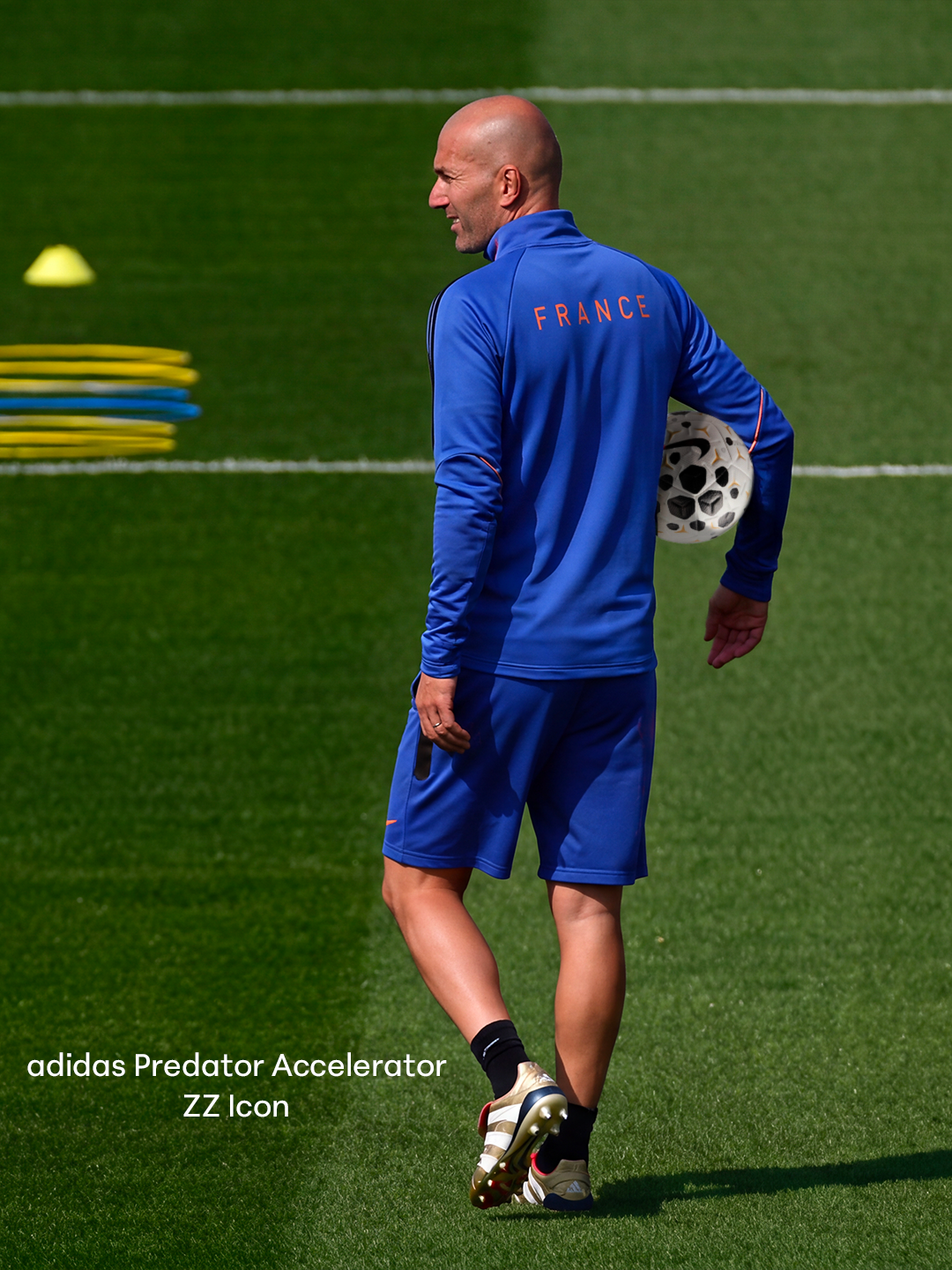zidane-france-entraineur-crampons-adidas-6