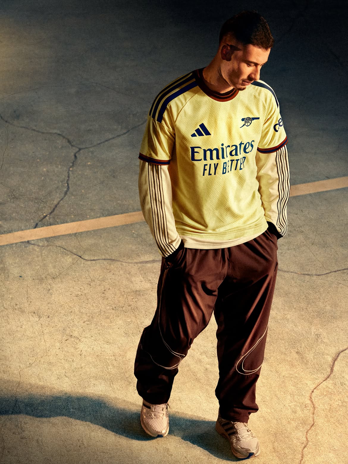 maillot-arsenal-third-2027-foot-adidas-2
