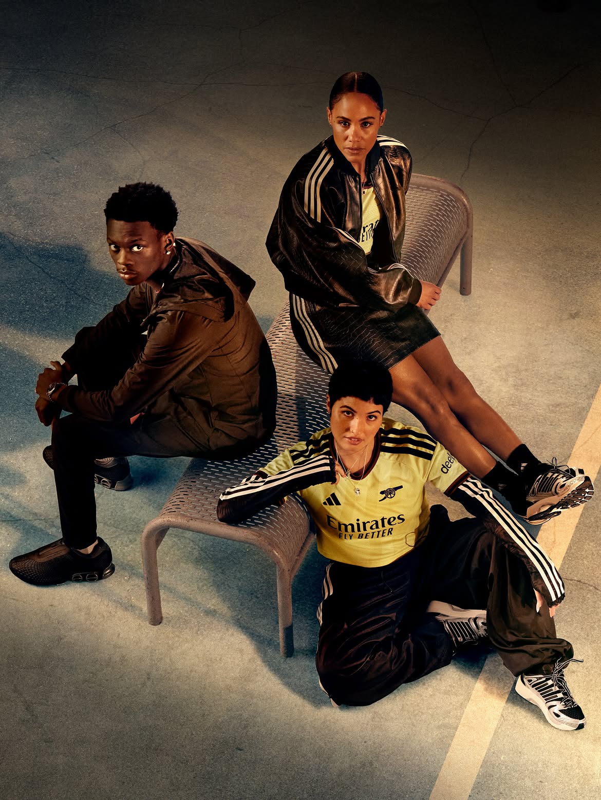maillot-arsenal-third-2027-foot-adidas-4