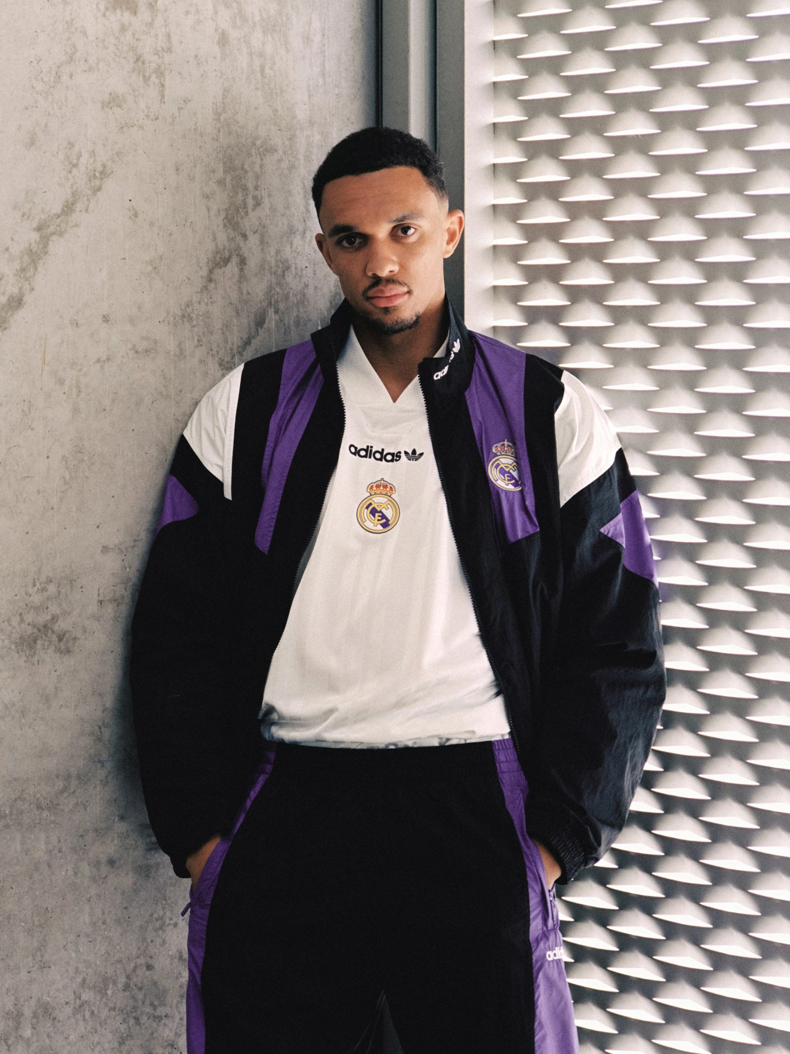 maillo real madrid retro EQT adidas