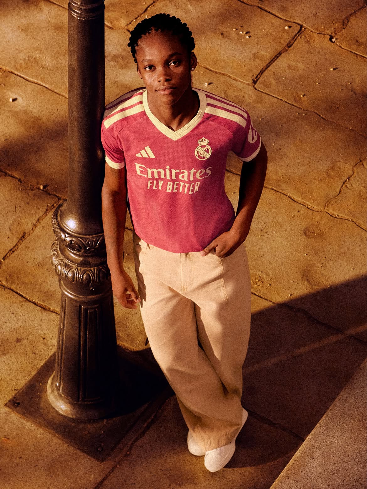 maillot-real-madrid-rose-adidas-third-2026-2027-91