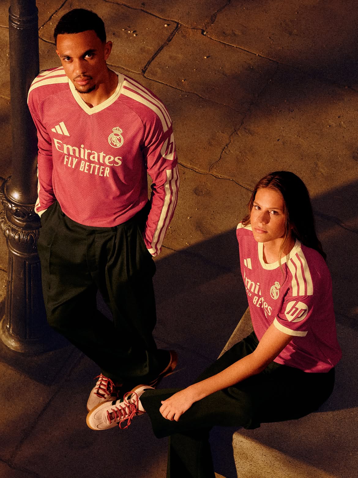 maillot-real-madrid-rose-adidas-third-2026-2027-92