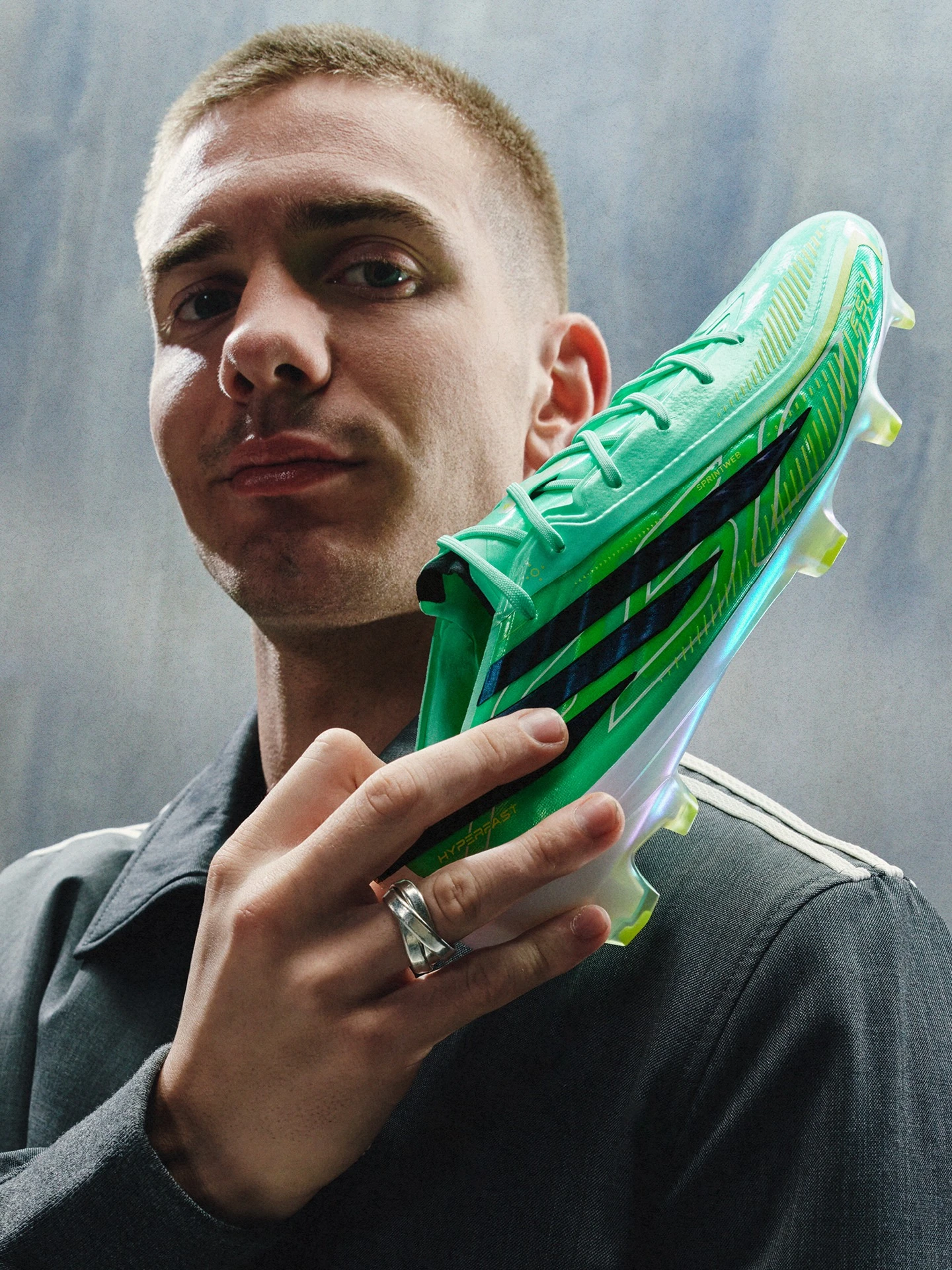 crampons adidas final rush pack