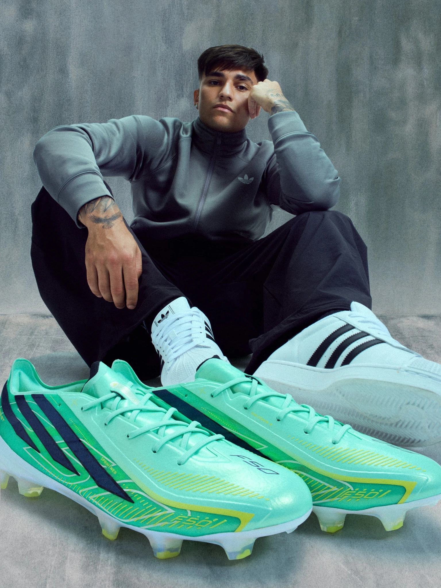 crampons adidas final rush pack