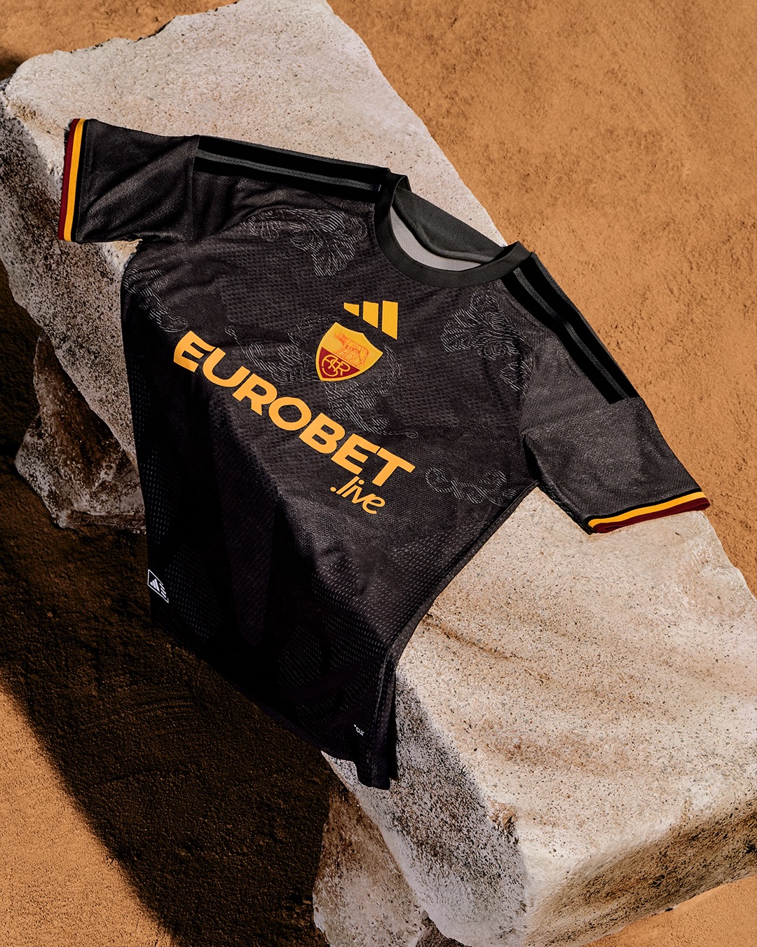 maillot as roma 2026 2027 adidas