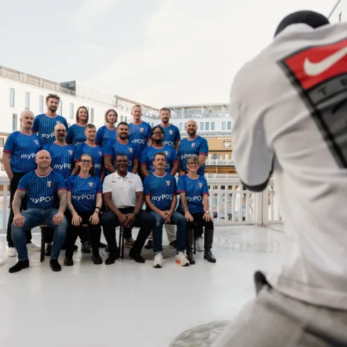 Image de l'article myPOS lance l'Équipe de France des Commerçants, avec Marcel Desailly en sélectionneur