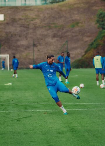 Image de l'article Pourquoi l&rsquo;équipe de France joue avec un ballon Nike et pas le ballon officiel de la Ligue des Nations&nbsp;?