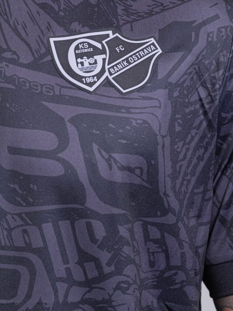 maillot anniversaire cologo