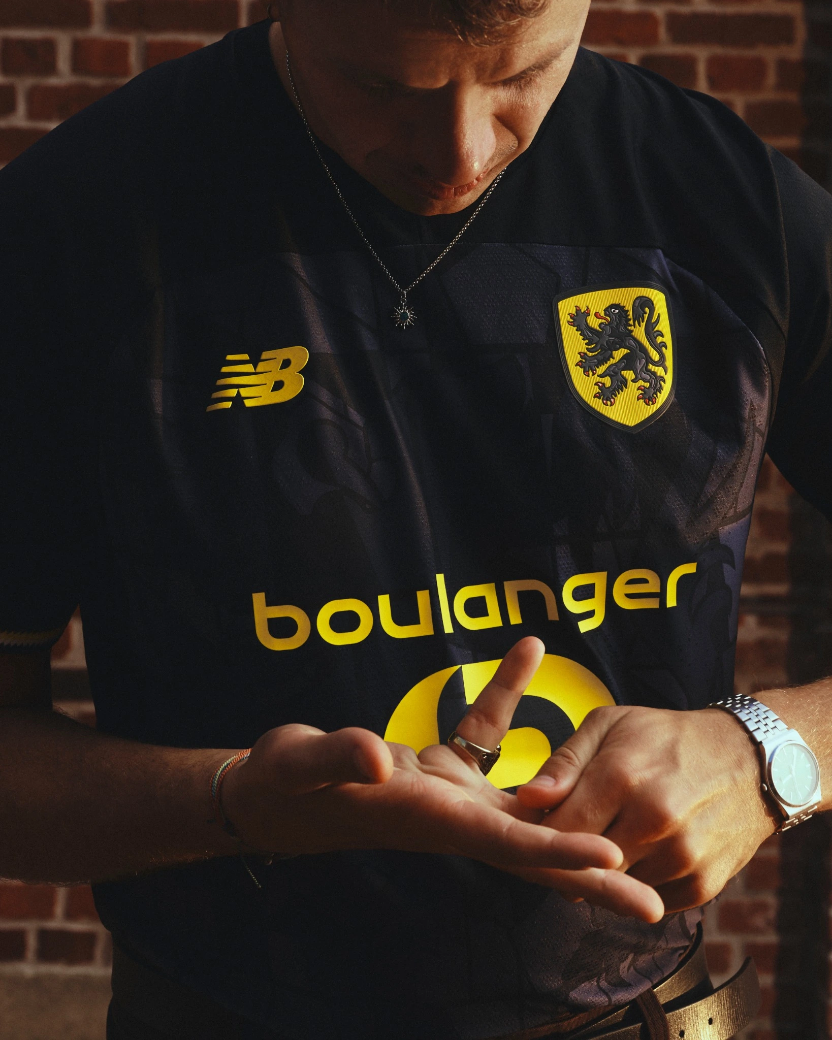 maillot losc 2026 2027 noir flandres ben plg new balance