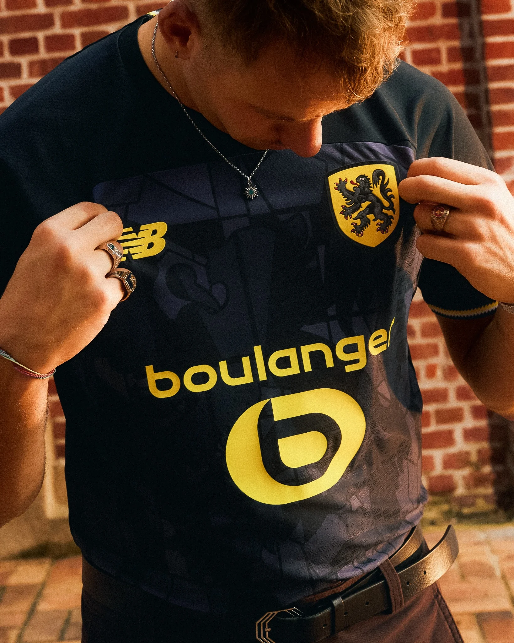 maillot losc 2026 2027 noir flandres ben plg new balance