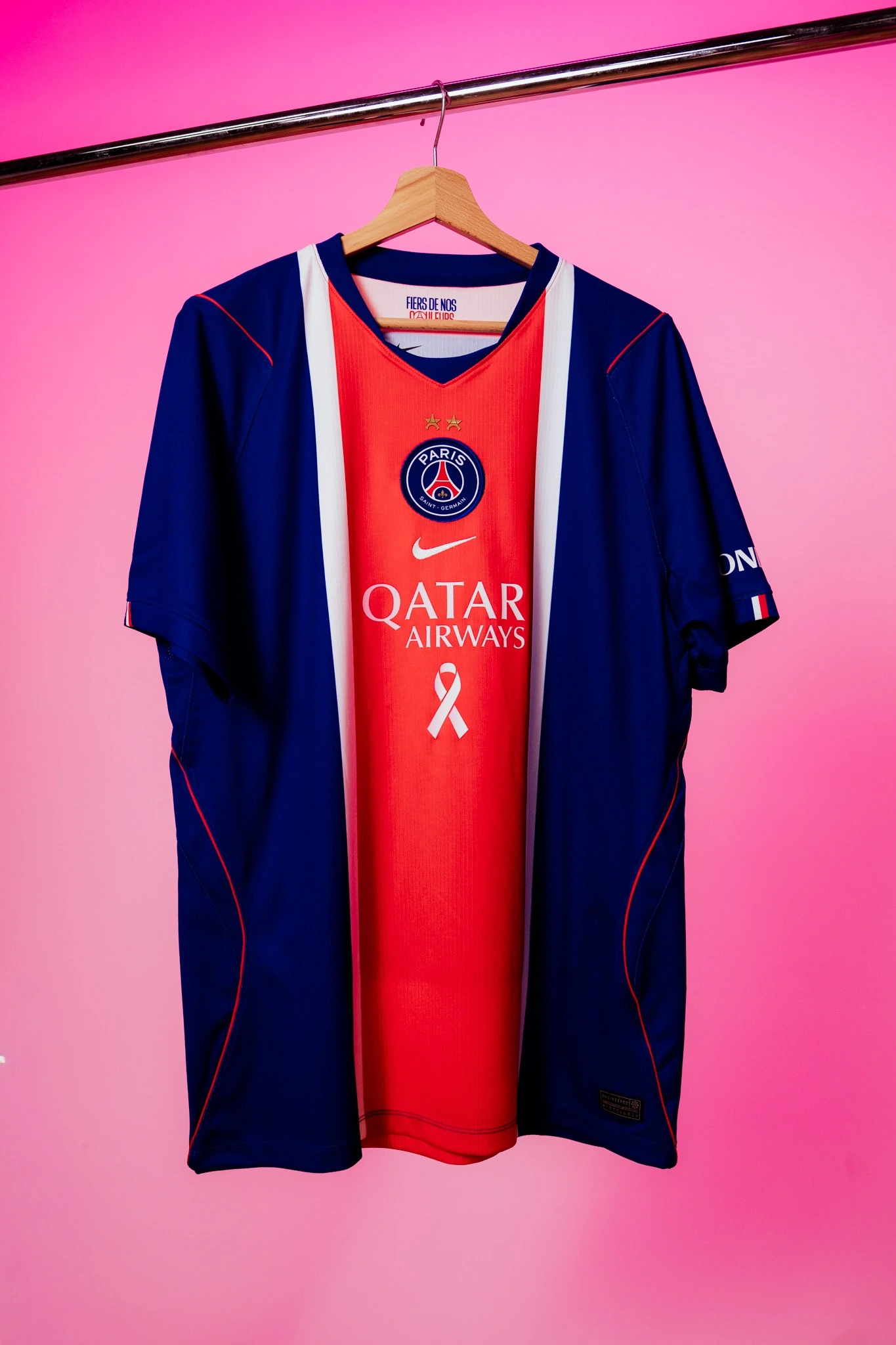 maillot psg octobre rose lyon