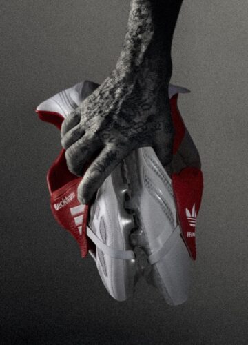 Image de l'article adidas fête les 25 ans du coup franc de Beckham contre la Grèce avec deux nouvelles Predator